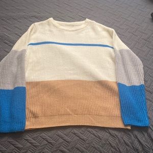 Pull over sweater